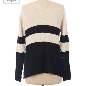 Knit sweater
